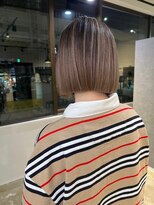 メリー オオサカ(Merly Osaka)&nbsp;馴染むナチュラルなバレイヤージュ_ラテブラウン_