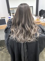 ワンスタイル(One style)&nbsp;【2ブリーチ】バレイヤージュ＋髪質改善トリートメント