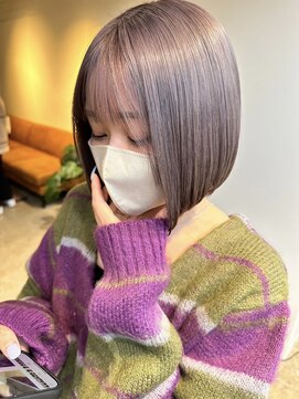 メリー オオサカ(Merly Osaka) 前髪あり切りっぱボブ×ハイトーンが可愛い_white lavender ash_