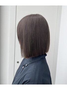 ロンド 表参道店(Lond) ブリーチ一回で作る透明感グレージュカラー