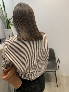 ベル 銀座5丁目店(Belle) 切りっぱなしパツッとミディアム【銀座】