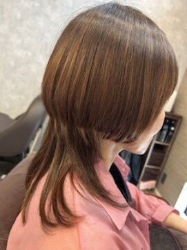 イーズスタイル(ease style) 姫カットでクラゲヘアー