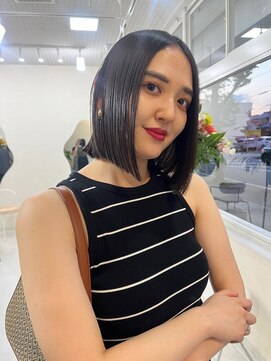 ミル(mir) ぱつんとbob