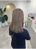 ベージュカラー