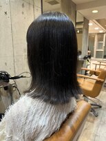 ヘアーアンドメイク ファット(Hair&Make PHAT)&nbsp;外ハネミディ伸ばしかけ大人可愛い黒髪スタイル