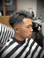フジヤマバーバーショップ エビス(FUJIYAMA BARBER SHOP ebisu)&nbsp;スキンフェードonツイスト&ホワイトメッシュ【ebisu】