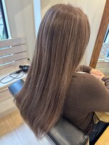 フリー(Free)&nbsp;ベージュ白髪ぼかし【平塚・秦野・二宮・小田原・茅ヶ崎】