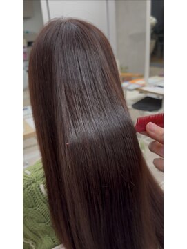 レヴィア(REVIA) レイヤーカット髪質改善トリートメント前髪カット