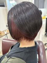 カルマ(KARMA)&nbsp;前下がり風ショート