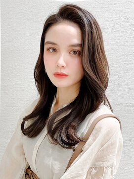 ウシワカマル ミライ(USHIWAKAMARU MIRAI) かきあげロングヘアー