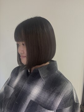 スウィープ 札幌大通(sweep) ★艶まといダークブラウンの美シルエットボブ★