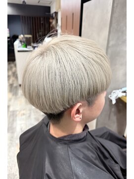 マッシュ×ホワイトベージュ