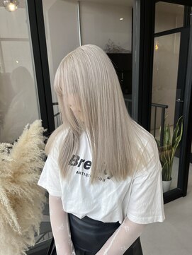 ソウィ(sowi) ホワイトベージュ