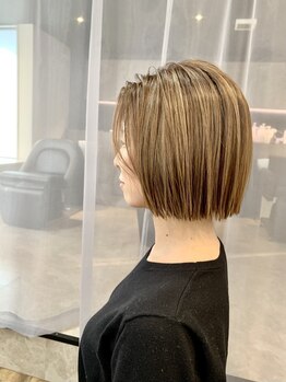 chubbyの写真/3mm幅 フルハイライトミニボブスタイル