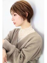 リル(Rire)&nbsp;大人小顔ショート耳かけ丸みくびれ30代40代50代