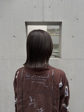 アイナ(AINA) アイスグレージュカラー