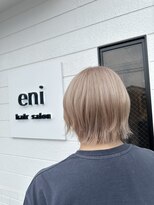 エニ(eni)&nbsp;ミルクティーカラー