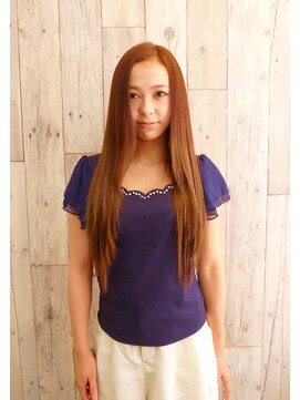 ヘアースペース ムーン(Hair Space MOON) 大人っぽいカラーリングのロングヘアー