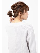 アース 上野店(HAIR&MAKE EARTH)&nbsp;大人なお団子アレンジ【EARTH上野】