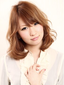 ミューズ 新宿(MUSE) 大人かわいい厚めバングブランジュ毛先パーマセミディ