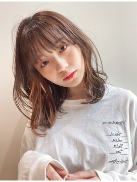 リップス レイ ギンザ(LIPPS Ray GINZA) ワンカールストレート巻き髪ミディアム