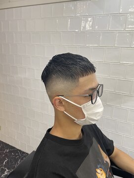 メリケンバーバーショップ フクオカ(MERICAN BARBERSHOP FUK) クロップスタイル