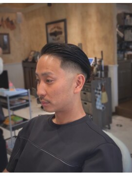 ルドローブラントオオサカ(LUDLOW BLUNT Osaka) ツーブロオールバック