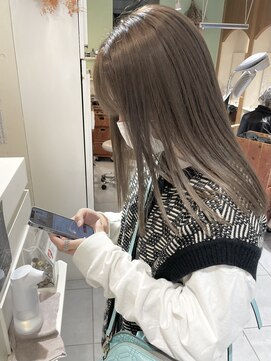 ネオリーブカフ 鶴ヶ峰店(Neolive caff) ブリーチ×柔らかベージュ