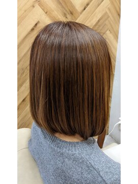 グラッソ ヘアーアンドアイ(Grasso) 美革酸性ストレートと髪質改善メテオ