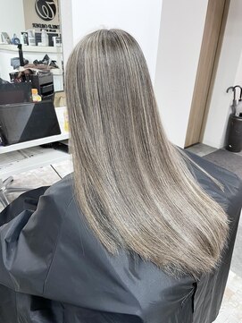 ワールドオーダー 天王寺店(WORLD ORDER) 白髪解決ハイライト　中川将平