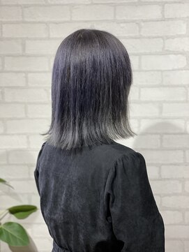 ビスイル 秋葉原店(Vis ill) くびれボブミニウルフ透明感シルバーアッシュグレージュカラー