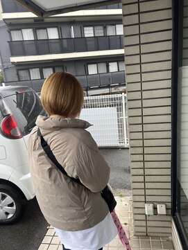 リリス(Lilith) ショートボブ