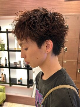 ブローチ(broche) スパイキーショート　＆　パーマ