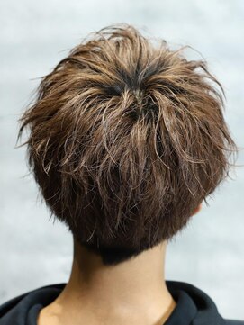 リップスアネックス 大宮(LIPPS annex) エアツイストスパイラル