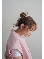 タス(tas) ミディアムパーマアレンジ似合わせ顔周りカット顔まわりレイヤー