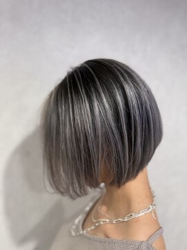 パルーザトーキョー(Palooza Tokyo) 派手すぎない☆グレーシャドールーツ