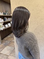 イロハ(iroh)&nbsp;イルミナカラー/レイヤースタイル/骨格補正スパ