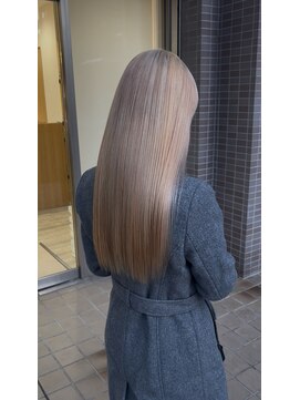 【Regarita】#10代20代#ロングヘア#ホワイトブロンドブリーチ