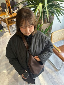 プリュム(Plume.) オリーブベージュ