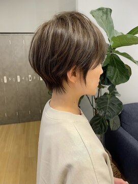 ジアン バイ ミルボン NU茶屋町+(GIEN by milbon) 40代50代の大人マダムショートヘアカット@gien_miduki