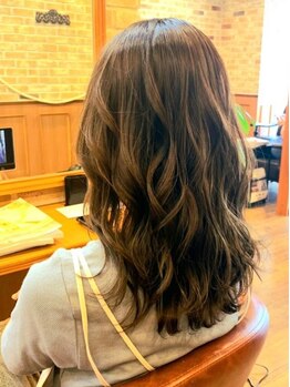 ラ ブレア(La Brea)の写真/【カット+パーマorデジタルパーマ¥9900】 毎朝楽ちんパーマスタイルをマンツーマンで叶えます♪