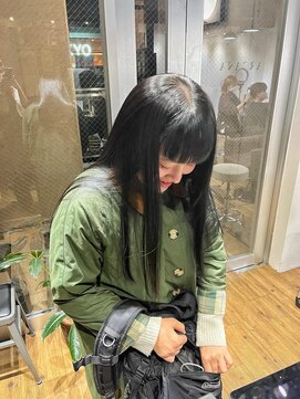 アルカナ 明治神宮前原宿(ARCANA) ブルーブラック　ロングヘア　オン眉