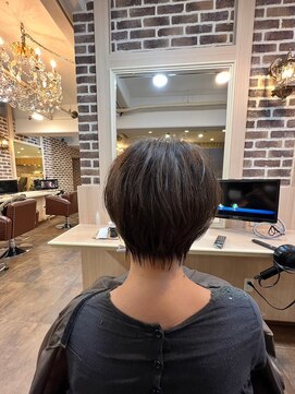 ロク 白楽(rocu) 前髪/マチルダボブ/ピンクベージュインナー/グレージュ[白楽駅]