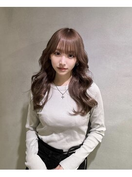 リンドトウキョウ(LINDO TOKYO) ベージュ/カール/セミディ/シアーカラー/姫カット/大阪/心斎橋