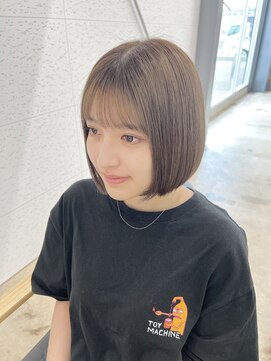 ビーヒアナウ N゜03 金沢駅西店(BE HERE NOW) ミニボブ×アイスミルクグレージュ