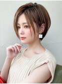 耳かけショートボブ/30代/40代/50代/くすみベージュ