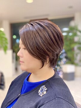 【トライスター】前下がりボブ