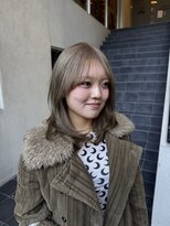レックスヘアーインターナショナル(ReX HAIR INTERNATIONAL) 【中野倫大朗】ミディアムレイヤーカット×ミルクティーベージュ