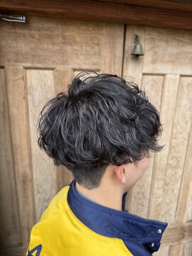 アンドロール(&ROLL) シャドウパーマ