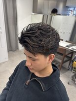 グルーマーズトウキョウ(GROOMER/S TOKYO)&nbsp;フェザーカット/men's/メンズ/刈り上げセンターパート/神保町
